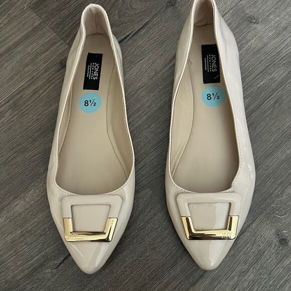 Jones NY Slats size 8.5 Women narrow fit patent leather - Picture 1 of 5